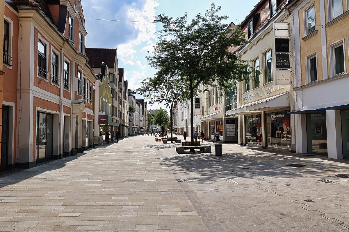 Einkaufsstraße