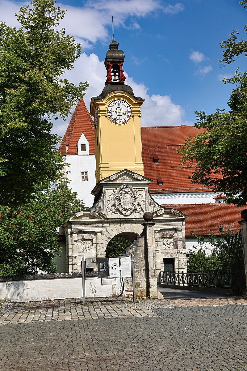 Tor zum Neuen Schloss